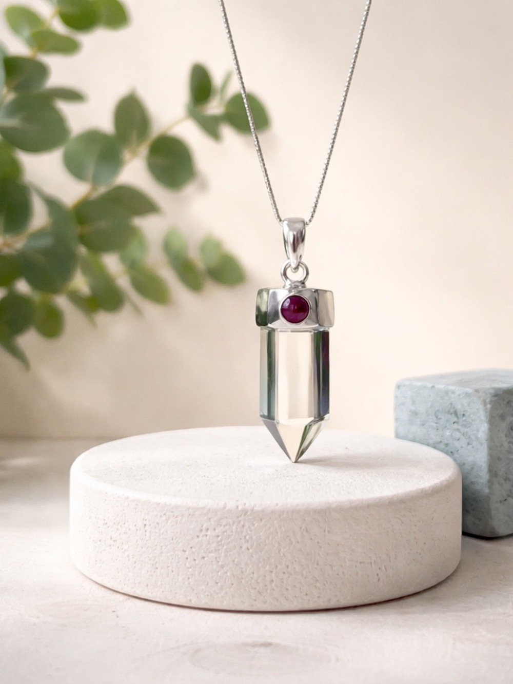 White Quartz & Garnet Necklace - Picture 6 of 13
